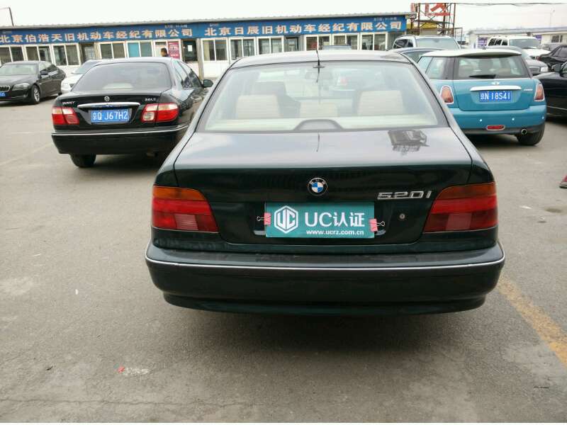 2003款寶馬5系(進(jìn)口)二手車 經(jīng)典德系駕控與實(shí)用性分析